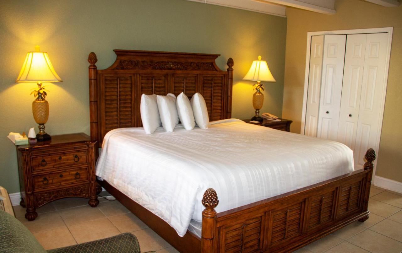 Bayside Inn And Marina Treasure Island Екстер'єр фото